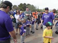 17-Wow-look_at_this-Daddy_is_actually_wearing_a_baseball_hat