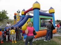 24-bouncy_house_fun_time_before_the_game