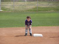 43-Kenny_at_second_base