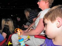 34-mad_rush_to_Disney_on_Ice_after_pictures-Kenny_and_Mommy