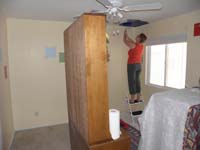 39-Mommy_starts_the_all_day_effort_of_repainting_and_decorating_Kenny's_room