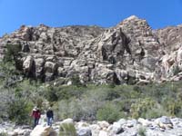 28-Baba_and_Poppy_hiking_with_pretty_scenery_in_background