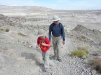 06-Kenny_and_Poppy_hiking