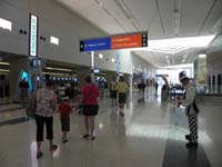 32-Baba_Kenny_Kristi_Poppy_in_the_main_terminal