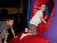 16-Kenny_and_Travis