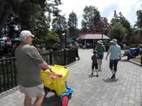 53-everyone_walking_through_the_park