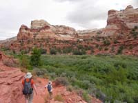 07-Mommy_and_Kenny_hiking
