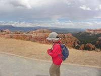 36-Kenny_hiking_the_rim_trail_back_to_the_campsite