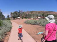 61-Kenny_is_visiting_Pipe_Spring_NM