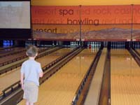 04-Kenny_bowling