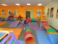 10-following_week-Amelia's_3rd_birthday_party_at_Gymboree-Kenny_playing_with_Mason