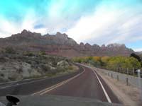 09-view_of_Zion_from_road_by_Majestic_View_Lodge_in_Springdale