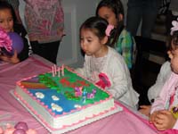 25-Beeja_blows_out_the_candles