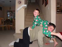 39-Thanksgiving_Day-no_work_for_Daddy_so_Kenny_and_Daddy_play