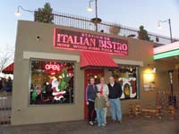 07-dinner_at_Italian_Bistro_in_Williams,AZ-good_pizza