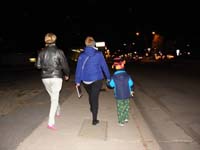 01-Grammy,Mommy,Kenny_on_the_way_to_the_Polar_Express