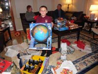 14-Kenny_and_his_presents