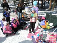 31-Abbe's_opening_Kenny's_present