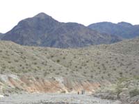 03-Daddy_hiked_down_wash,less_than_30_minutes_after_separating_we_all_meet