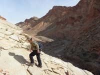 33-loose_rocks-but_showed_Kenny_where_to_walk_where_more_solid-Baba_and_Poppy_below