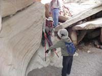 48-Baba_scrambling_down_a_rock_and_Kenny_giving_instructions