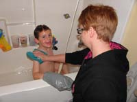 31-bathtime_for_Kenny-he_can't_do_it_himself_since_the_cast_can't_get_wet
