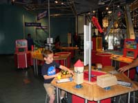 88-playing_in_Discovery_Children's_Museum