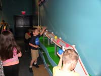 92-playing_in_Discovery_Children's_Museum