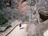 10-taking_a_hike_on_the_Riverwalk_Trail