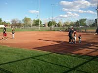 02-Diamondbacks_ready_to_start_the_first_game_of_the_season