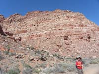30-Kenny_and_the_mountain-the_actual_peak_is_beyond_the_view
