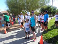 02-Kenny_and_Mommy_before_the_race