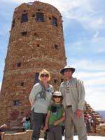 23-family_at_Desert_View_Watch_Tower