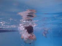 36-Kenny_swimming