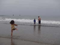 09-everyone_having_fun_in_the_ocean