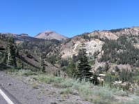 04-scenic_view_driving_into_the_park-very_little_snow
