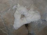 08-cave_rock_formations