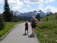 32-walking_back_for_lunch