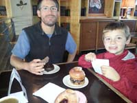 22-breakfast_at_Top_Pot_Doughnuts_in_Seattle