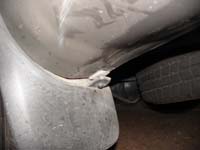 07-underside_of_bumper-broke_bracket