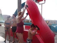 18-he_even_helps_Mommy_carry_the_raft
