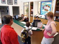 17-saying_hi_to_Miss_Heather_and_Miss_Angie