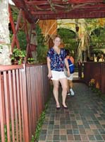 46-Kenny's_picture-Mommy_at_Bellagio_Conservatory_for_Fall