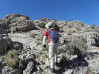 18-Kenny_leading_the_way-almost_to_the_peak