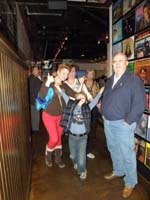 22-everyone_gives_a_resounding_thumbs_up