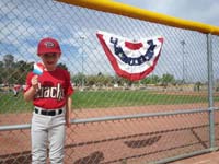 14-Kenny_gets_an_ice_cream_before_the_game