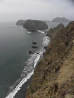 046-scenic_view_along_island_cliffs_to_west
