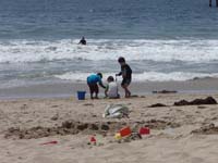 41-Kenny_even_found_kids_to_play_with