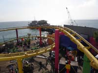 50-view_of_the_end_of_the_pier_from_the_ferris_wheel