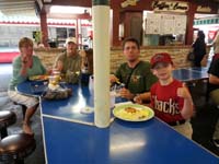 70-back_to_the_Farmer's_Market_for_breakfast